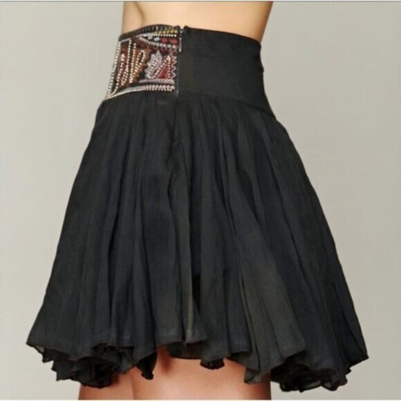 Free People Dresses & Skirts - Free People Boho Charcoal Grey Mini Skirt With Embellished Waistband Womens XS